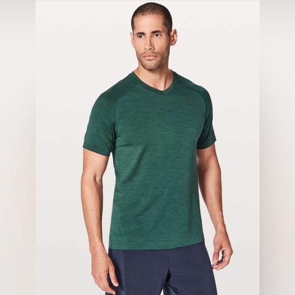 Lululemon Metal Vent Tech Short Sleeve V Neck XL Army Green - Picture 2 of 7